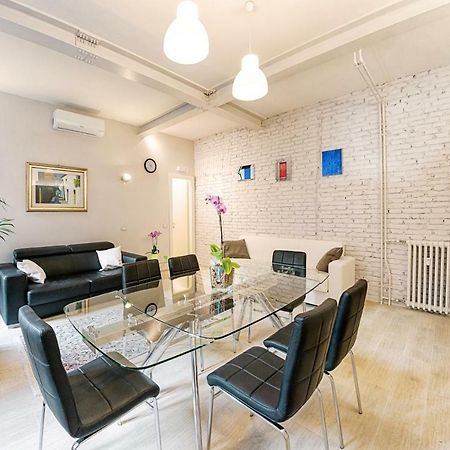 Modern Apartment Near Colosseum Rom Exterior foto